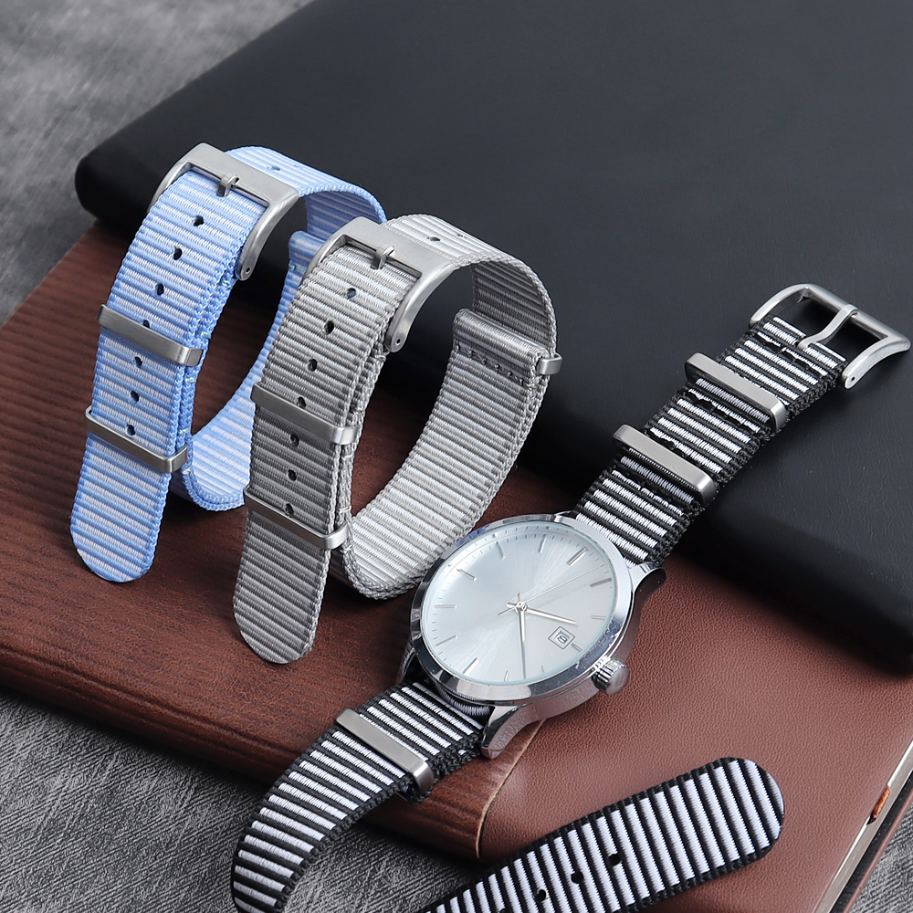 Hot Selling Moon Light Nylon Watch Straps OEM ODM One Piece of Luminous Nylon Watch Bands NATO Nylon Wrist Watch Bracelet Factory Wholesales